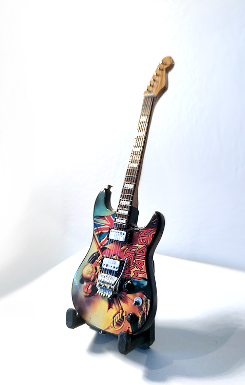 Guitare Miniature Iron Maiden - Tribute